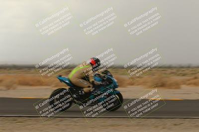 media/Sep-10-2022-SoCal Trackdays (Sat) [[a5bf35bb4a]]/Turn 2 (1pm)/